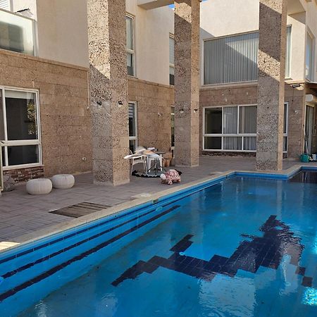 Villa Oasis Reef Resort Near The Sea -רק משפחות Eilat Dış mekan fotoğraf
